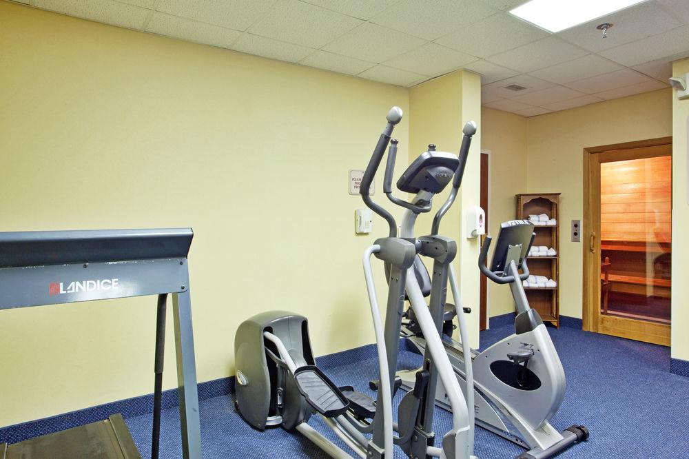 Holiday Inn Express - Chester By Ihg מראה חיצוני תמונה