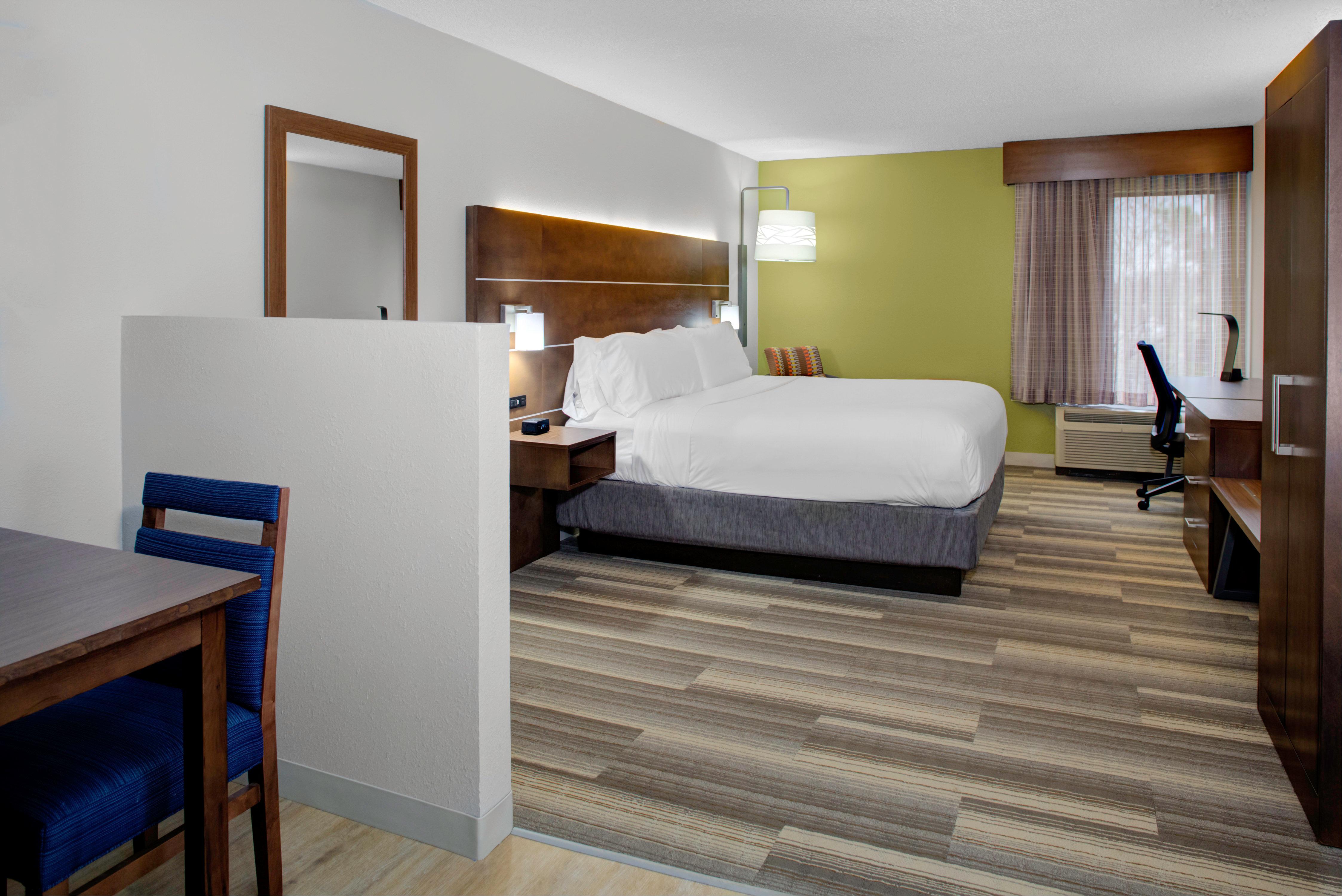 Holiday Inn Express - Chester By Ihg מראה חיצוני תמונה