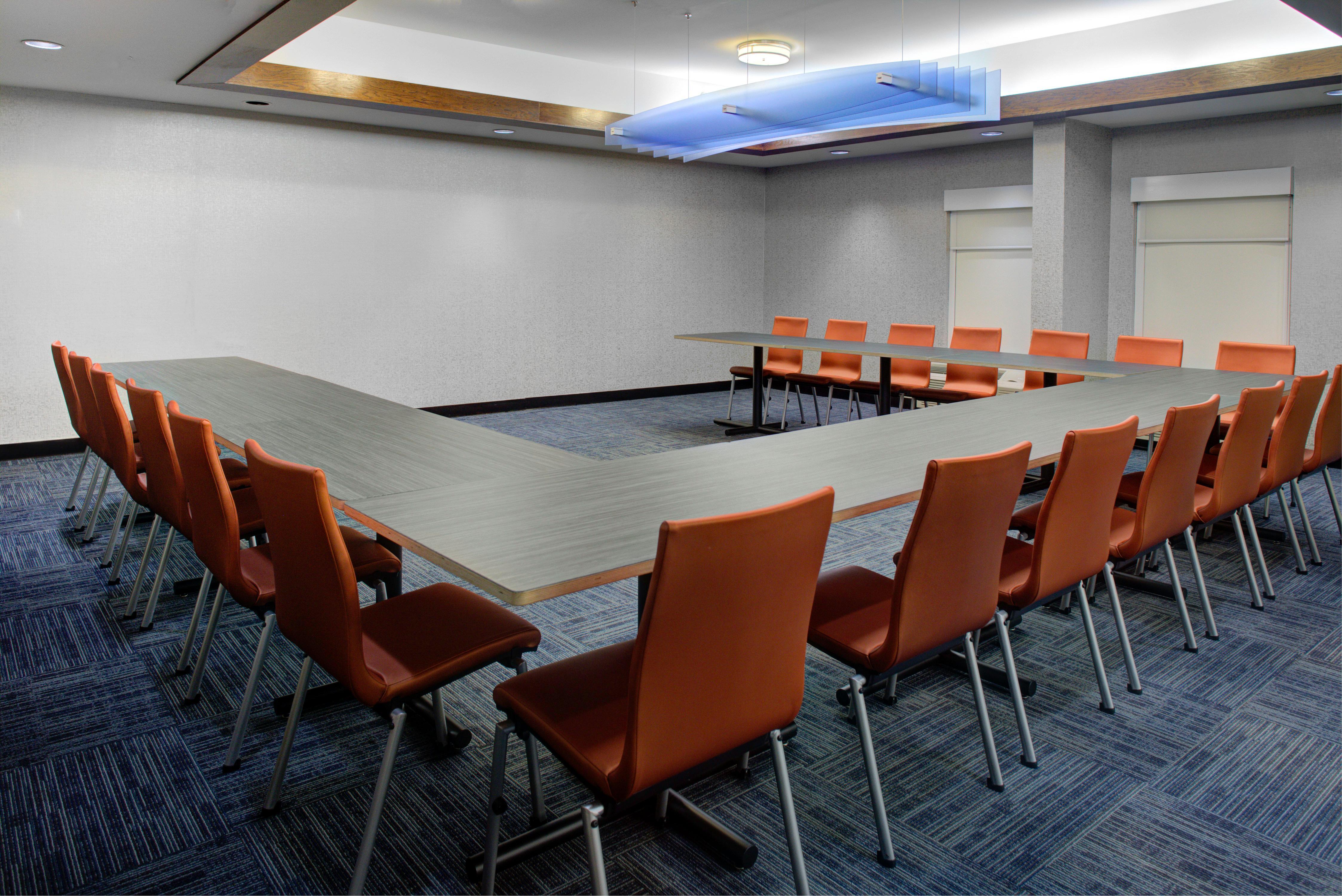 Holiday Inn Express - Chester By Ihg מראה חיצוני תמונה